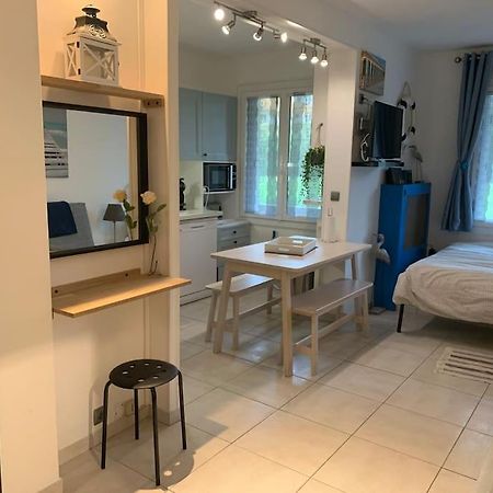 Studio Cosy Bord De Mer Et Centre Ville Pour 4Pers Deauville Ngoại thất bức ảnh